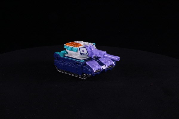 January Legends Series Official Photos   LG58 Clone Bots, LG59 Blitzwing, LG60 Overlord 029 (29 of 121)